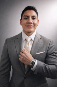 Carlos E. Cuya Aguilar